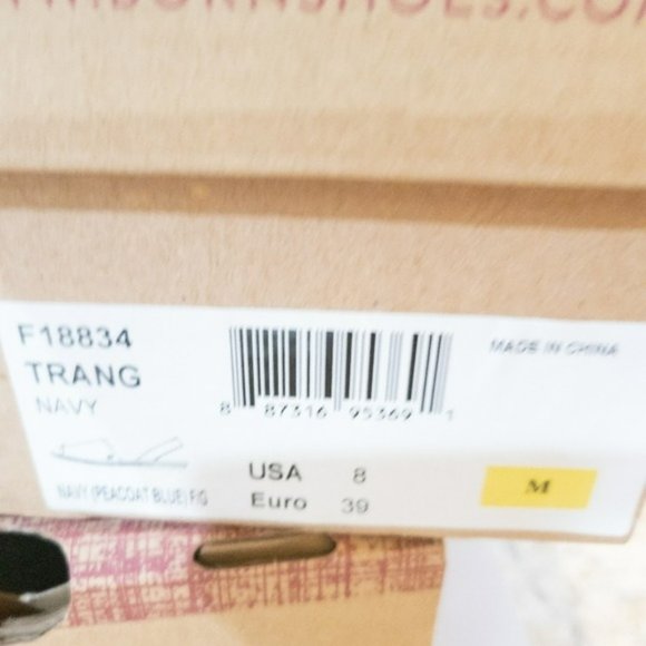 Born Trang Sandals -8 - Picture 6 of 6